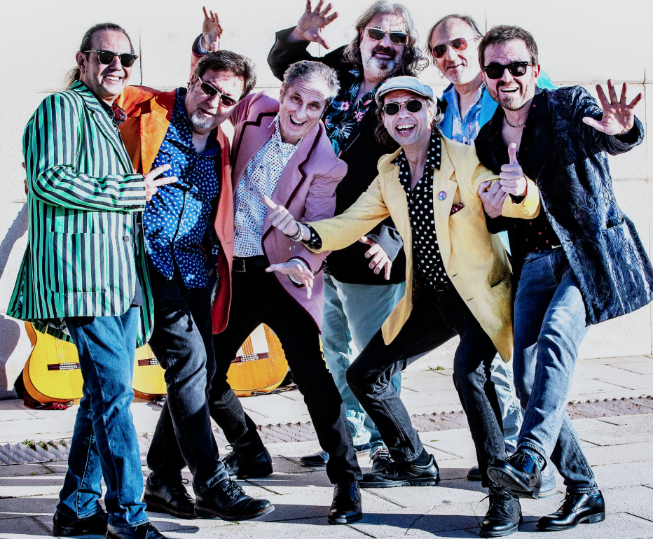 Los Manolos